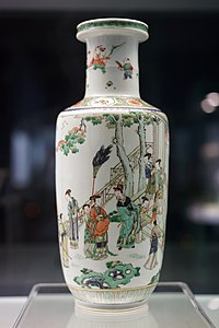 Famille Verte Vase with Design of Liu Bei's Marriage Story, Qing Dynasty.