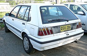 Nissan Sunny N13 5 portes de 1987-1989