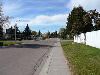 Residential Street in Jasper Park 2007-09-24 Jasper Park 023 Compressed.jpg