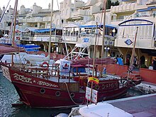 Chinese junk making trips for tourists in Benalmádena