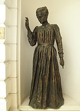 Statue in der TU Warschau