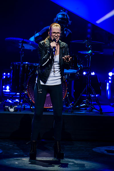 File:20150305 Hannover ESC Unser Song Fuer Oesterreich Stefanie Heinzmann 0088.jpg