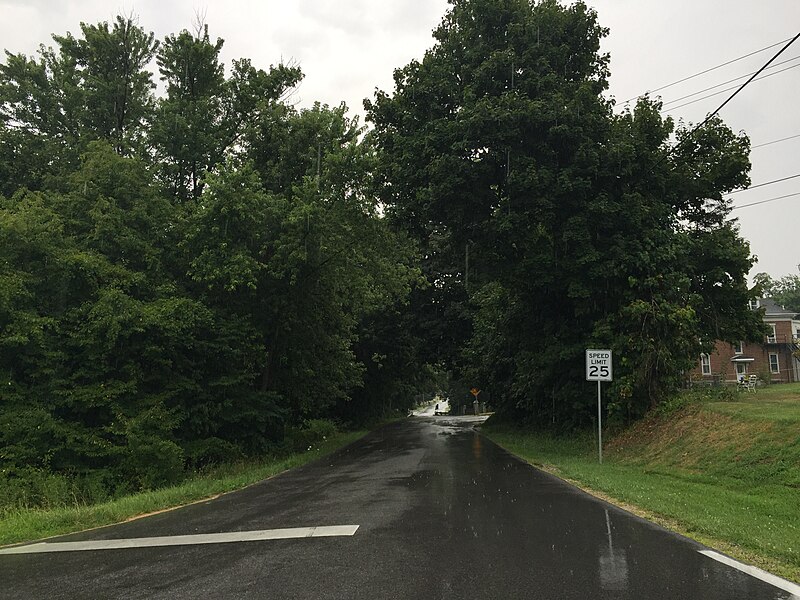 File:2016-07-28 14 43 52 View east along Maryland State Route 844 (Cavetown Church Road) at Maryland State Route 64 (Jefferson Boulevard) just east of Cavetown in Washington County, Maryland.jpg