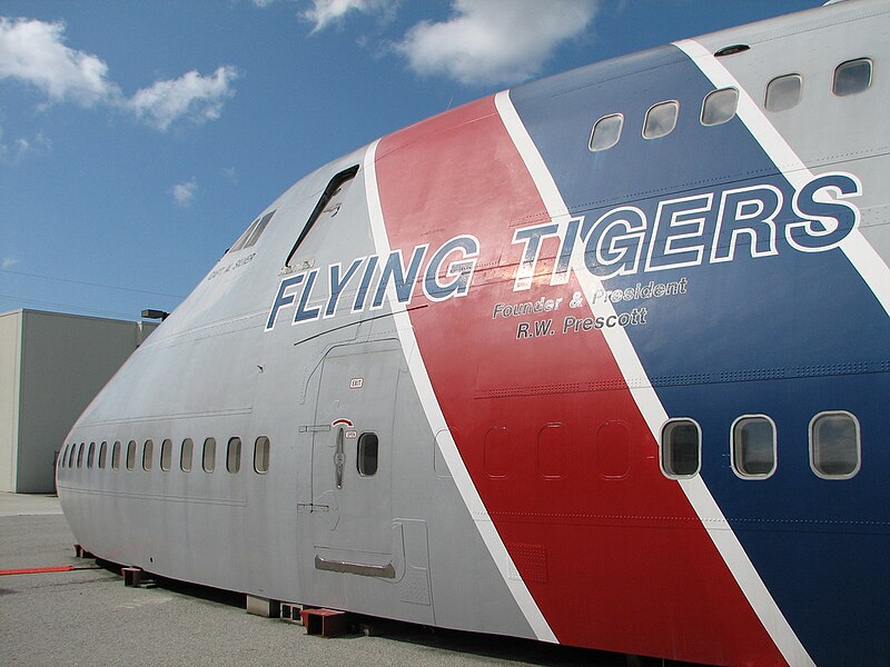 File:747cockpit Museum2.jpg