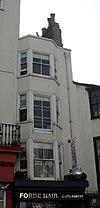 88 St James's Street, Brighton (NHLE Code 1380864) (Eylül 2010) .jpg