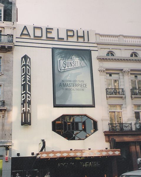 Fitxer:Adelphi Theatre - Sunset Blvd.jpg