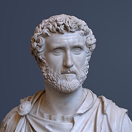 Buste van Antoninus Pius