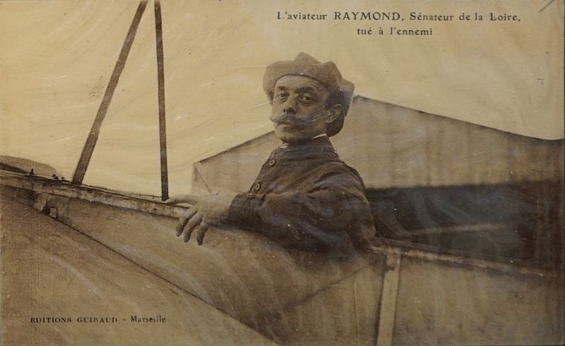 File:Aviateur Raymond 06457.jpg