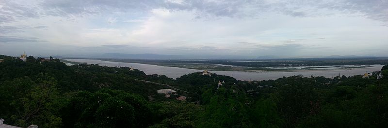 File:Ayeyarwady River from Sagaing Hill.jpg