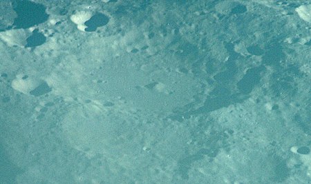 Oblique view from Apollo 13 Beijerinck crater AS13-60-8615.jpg