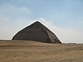 Tört piramis