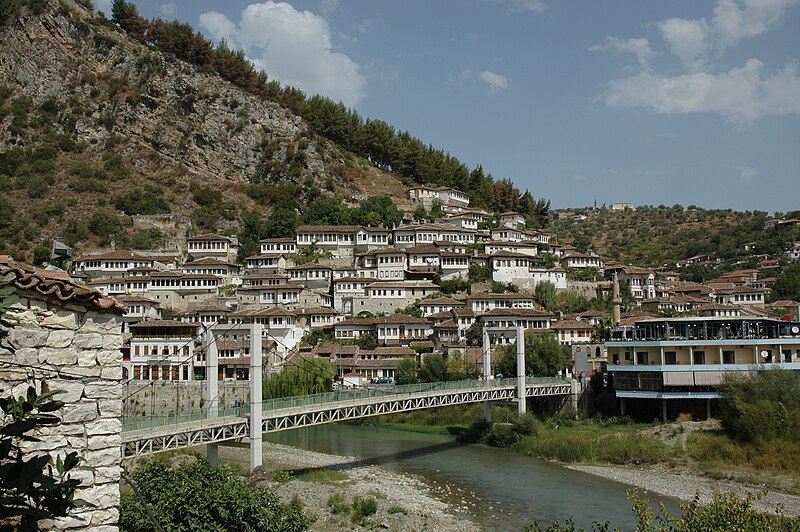 File:Berat Albania bridge.jpg