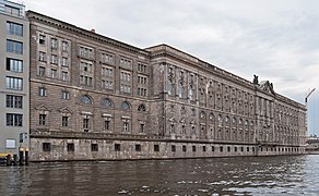 Neuer Marstall, Berlin (Spree facade)