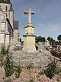 La croix du cimetière.