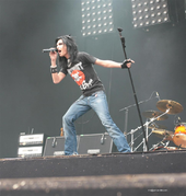 Tokio Hotel: Storia, Formazione, Discografia