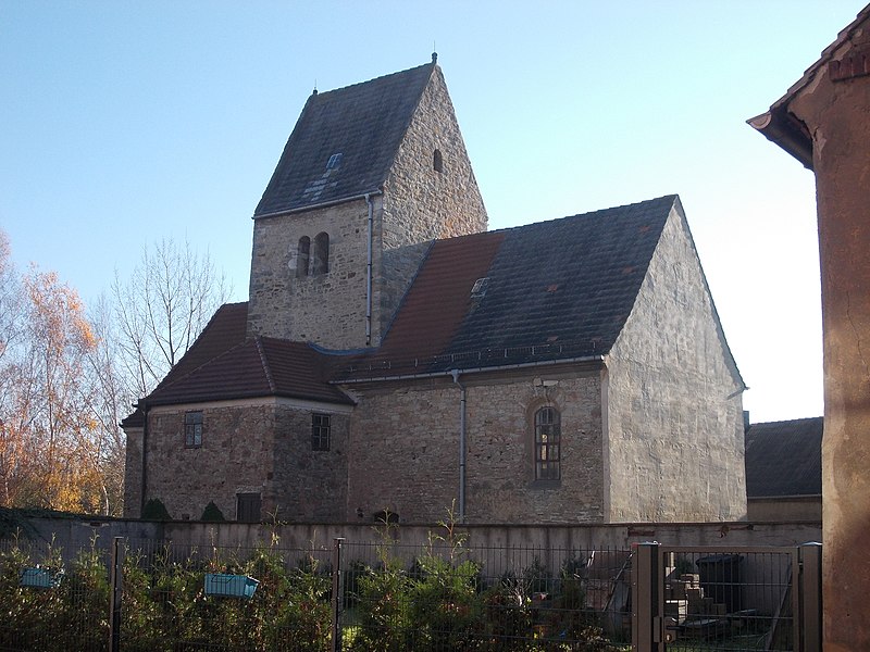 File:BlösienKirche1.JPG