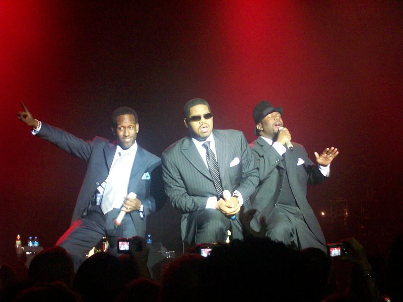 File:Boyz II Men - Live at Vega.jpg