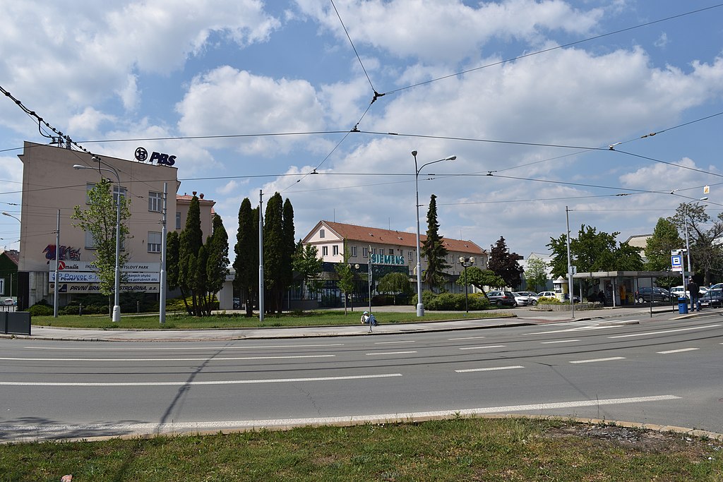 File Brno Zidenice Cast Arealu Prvni Brnenske Strojirny U Ulice Zivotskeho Jpg Wikimedia Commons
