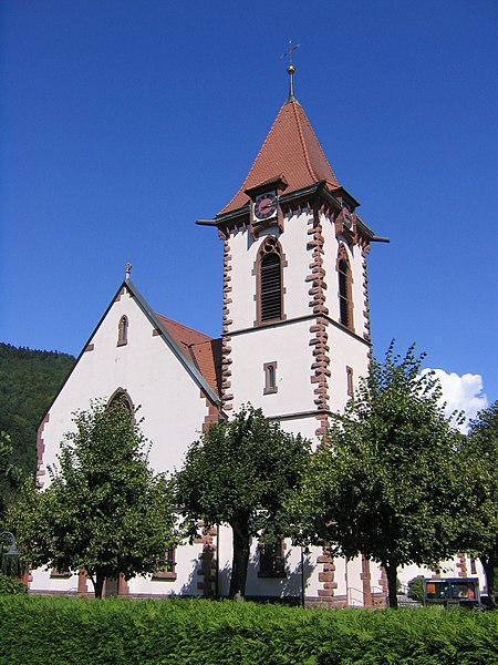 Buchenbach Kirche 8334