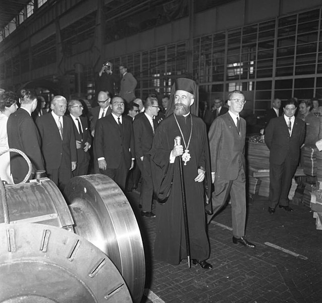 File:Bundesarchiv B 145 Bild-F013024-0009, Berlin, Staatsbesuch von Erzbischof Makarios.jpg