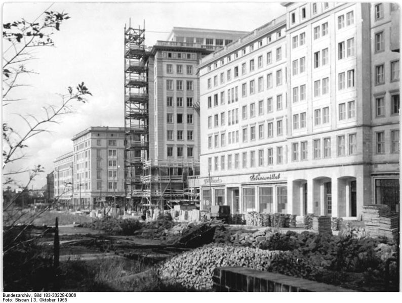 File:Bundesarchiv Bild 183-33228-0006, Magdeburg, Neubauten.jpg