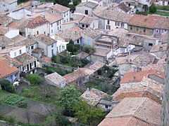 Toits de Carcassonne vus depuis la Cité.