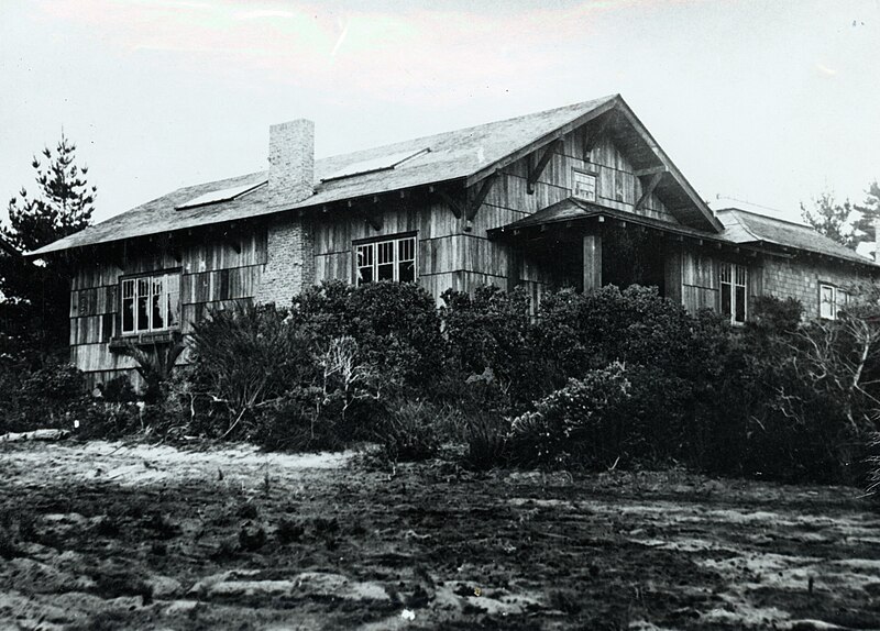 File:Carmel Arts & Crafts Hall, 1907.jpg