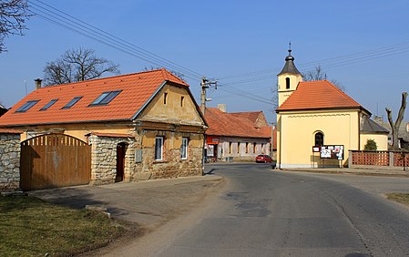 Chrášťany, east chapel