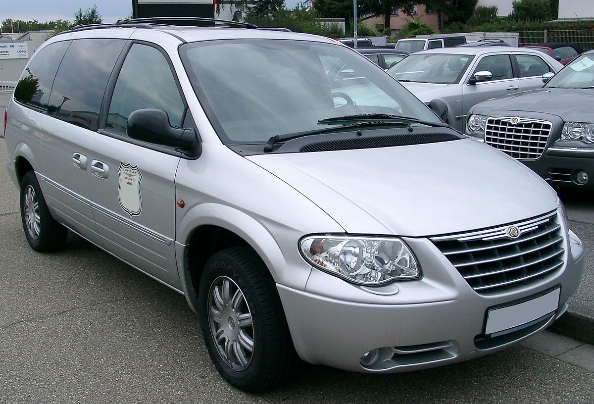 MT07 XKV, Chrysler Grand Voyager (Manchester) Kennzeichen aus