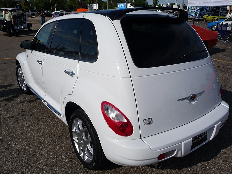 File:Chrysler PT Cruiser Dream Cruiser 5 Rear Quarter.JPG