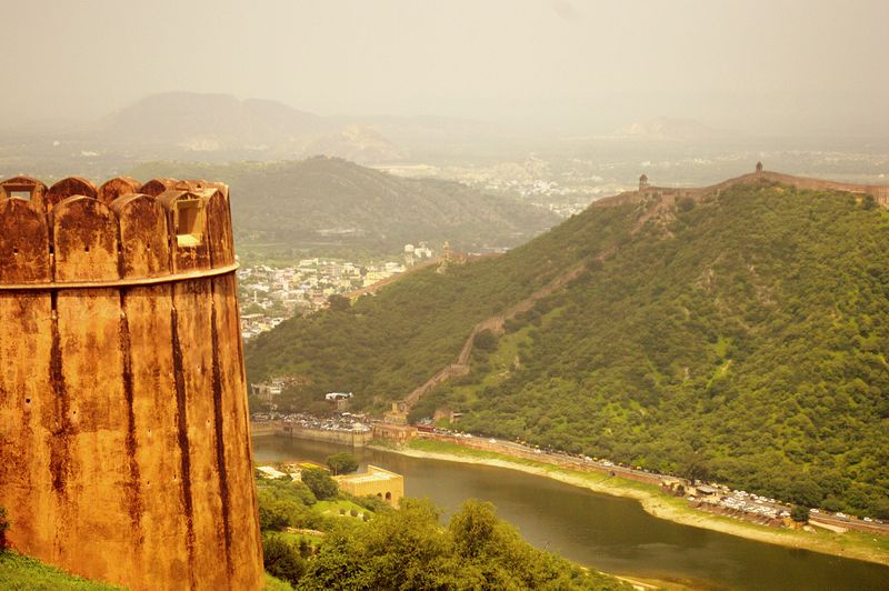 File:City view from Jaigarh Fort.jpg