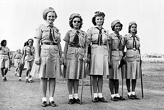 Girl Scouts in Curacao, 1947 Collectie NMvWereldculturen, TM-10021662, Repronegatief 'Een groep padvindsters', fotograaf niet bekend, 1947.jpg