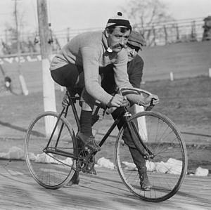 Cyclist L Georget LOC 04379.jpg