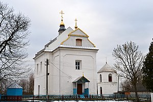 Успенська церква разом з дзвіницею (вигляд з південного заходу)
