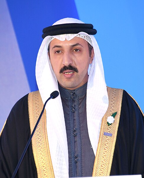 File:Dr. Abdulla bin Ahmed Alkhalifa.jpg