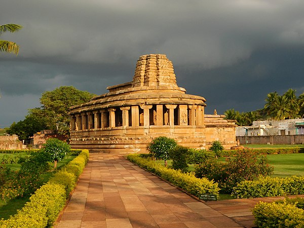 Image: Durga temple Aihole 2