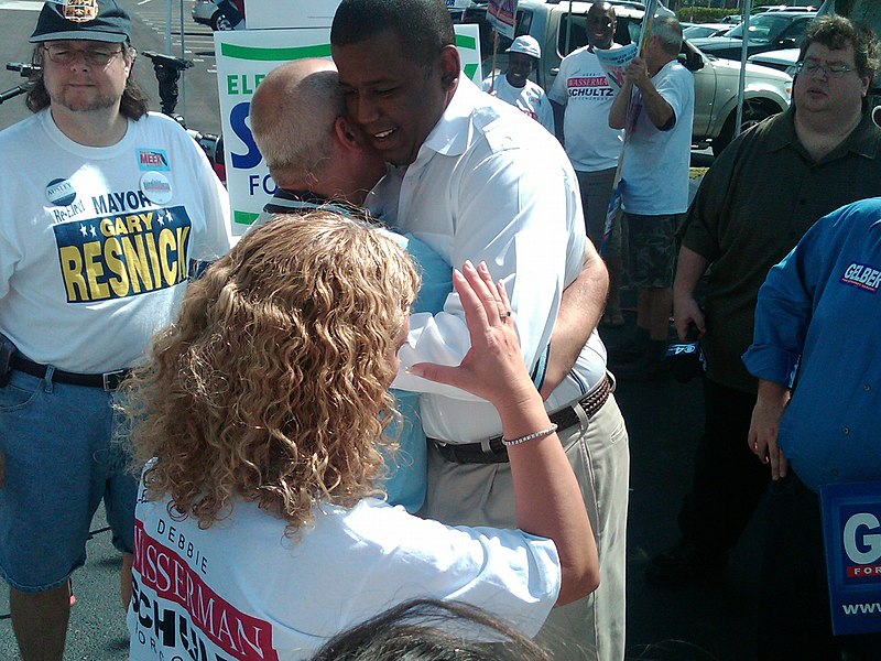 File:Early Vote Stop (5128639701).jpg