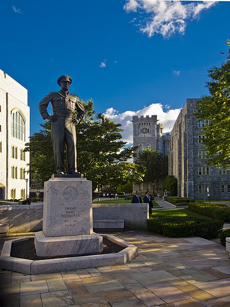 File:Eisenhower Statue – West Point.jpg