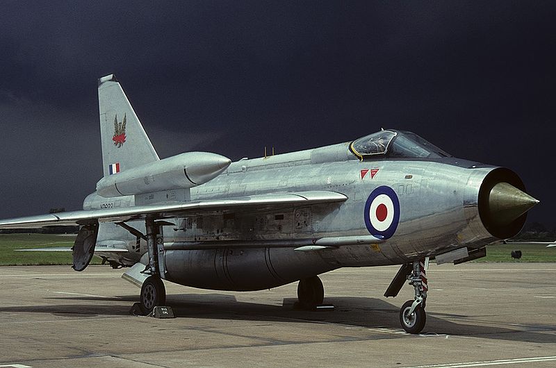 File:English Electric Lightning F6, UK - Air Force AN0753347.jpg