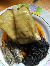 Fante Kenkey served with shito and sardines Fante Kenkey with Sardine and Shito.jpg