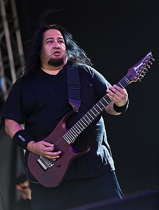 <span class="mw-page-title-main">Dino Cazares</span> American guitarist