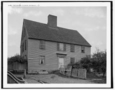 First Wentworth House (c. 1907)