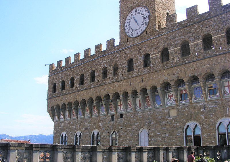 File:Florenz - Palazzo Vecchio 2014-08-09k.jpg