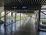 连接 3号线站厅和中转站厅的人行天桥，原为B出入口通道（2022年7月）