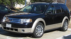 Ford Taurus X (2007-2009)