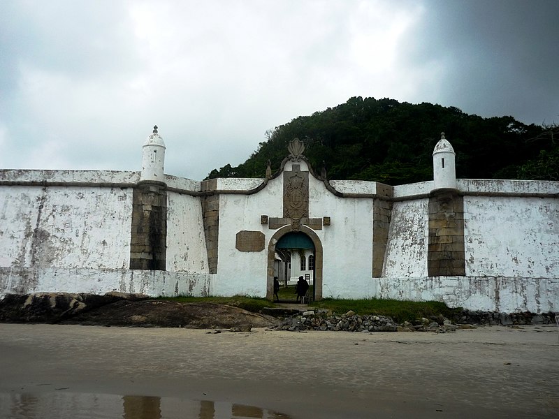 File:Fort Na Sa dos Prazeres Ilha do Mel PR Brasil14.jpg