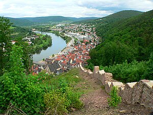 Centro storico e mura della città di Freudenberg (Baden) 2008.jpg