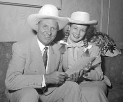 Gene Autry a Gail Davis Toronto.jpg