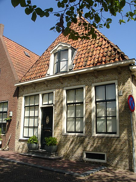 File:Heerengracht 24.JPG