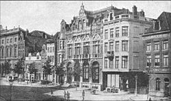 Historic picture of Hotel Die Port van Cleve & Nieuwezijds Voorburgwal Historic front.jpg